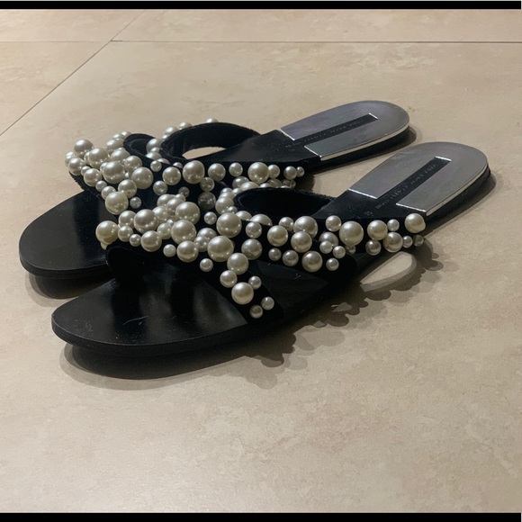 Zara Velvet Pearl Sandals - Picture 3 of 10